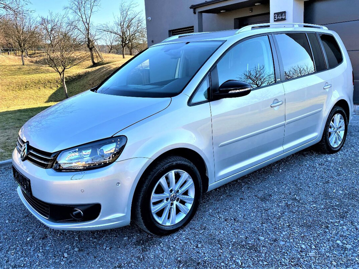 VW Touran 1.4TSi STYLE